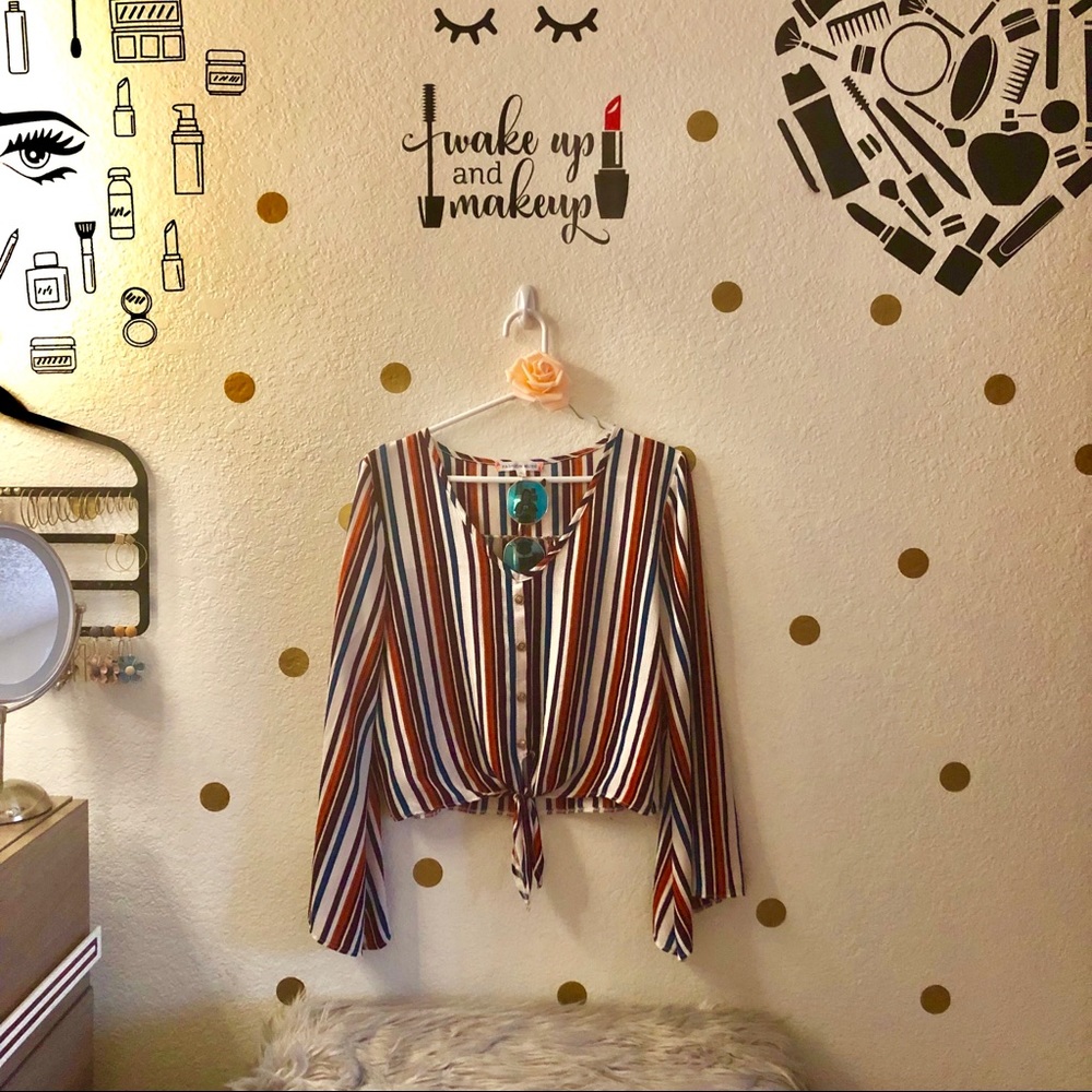Top|Blouse|Longsleeves
